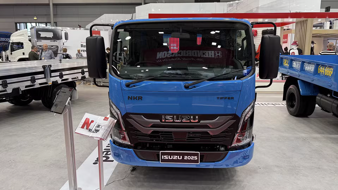 Isuzu NKR – The Smallest Member of the N Series – Opens for Pre-Orders ...